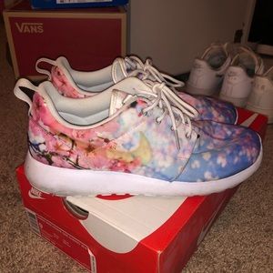 Nike Roshe One Cherry Blossom